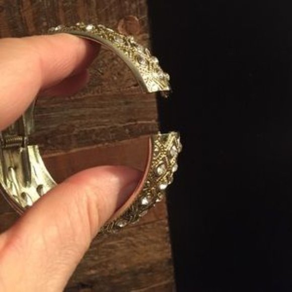 Bangle Bracelet - Picture 4 of 4